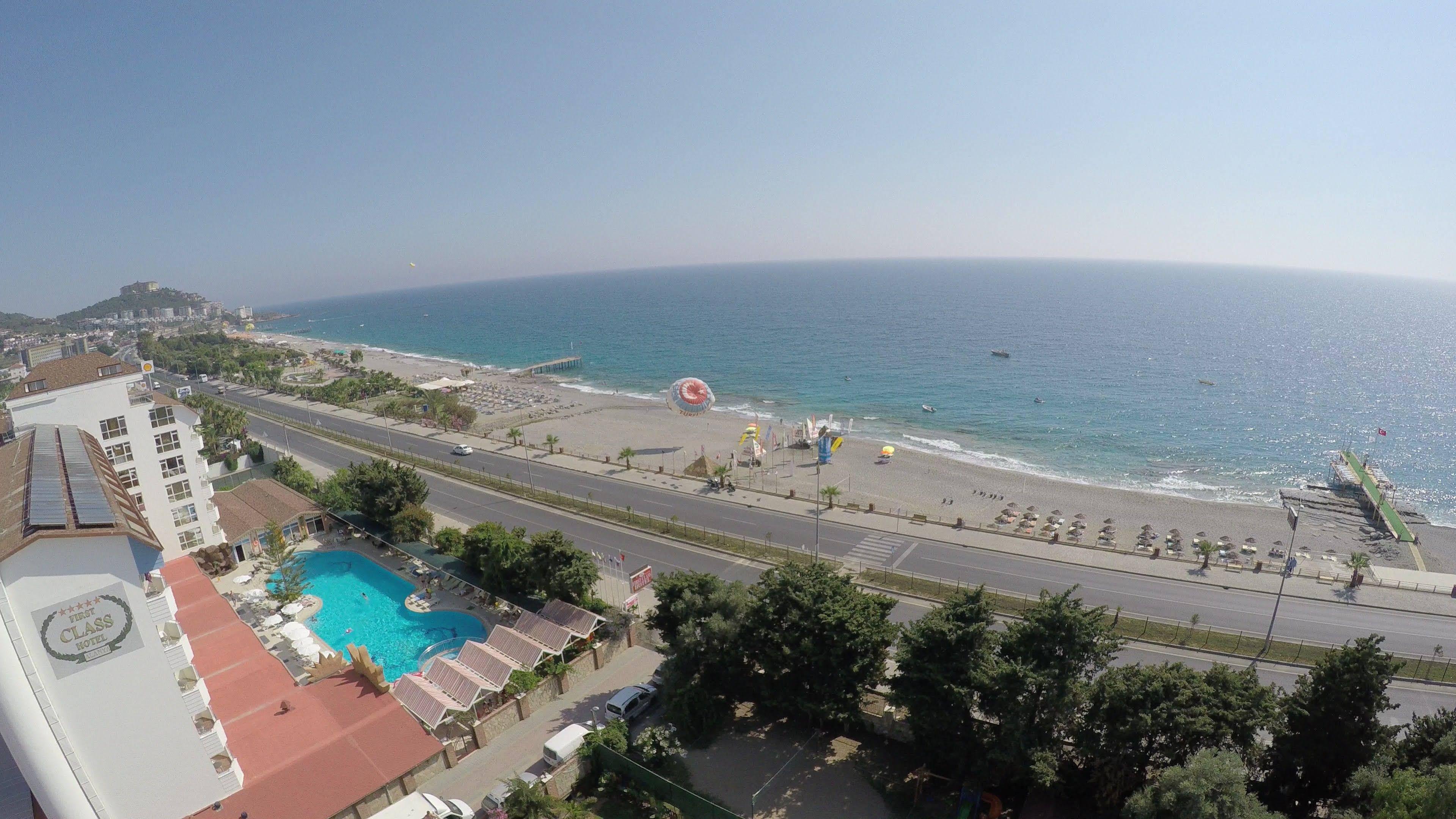 First Class Hotel Alanya Esterno foto