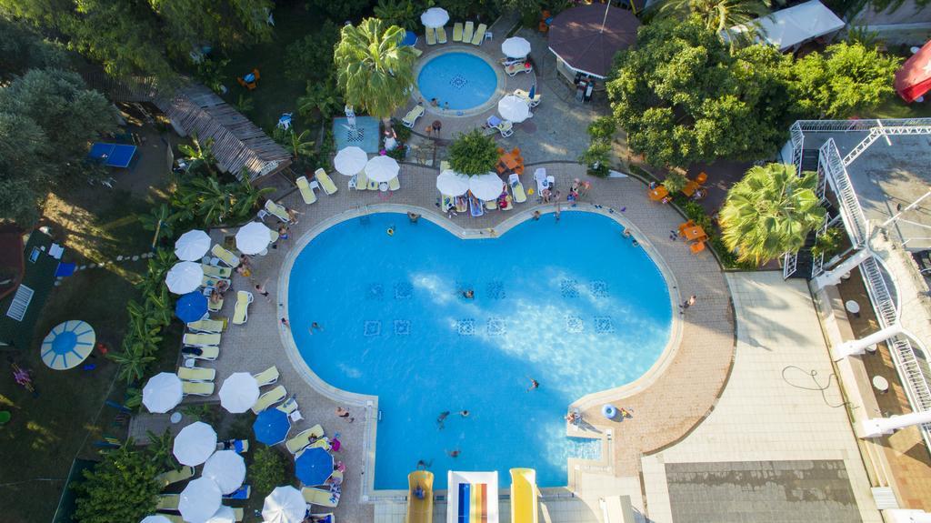 First Class Hotel Alanya Esterno foto
