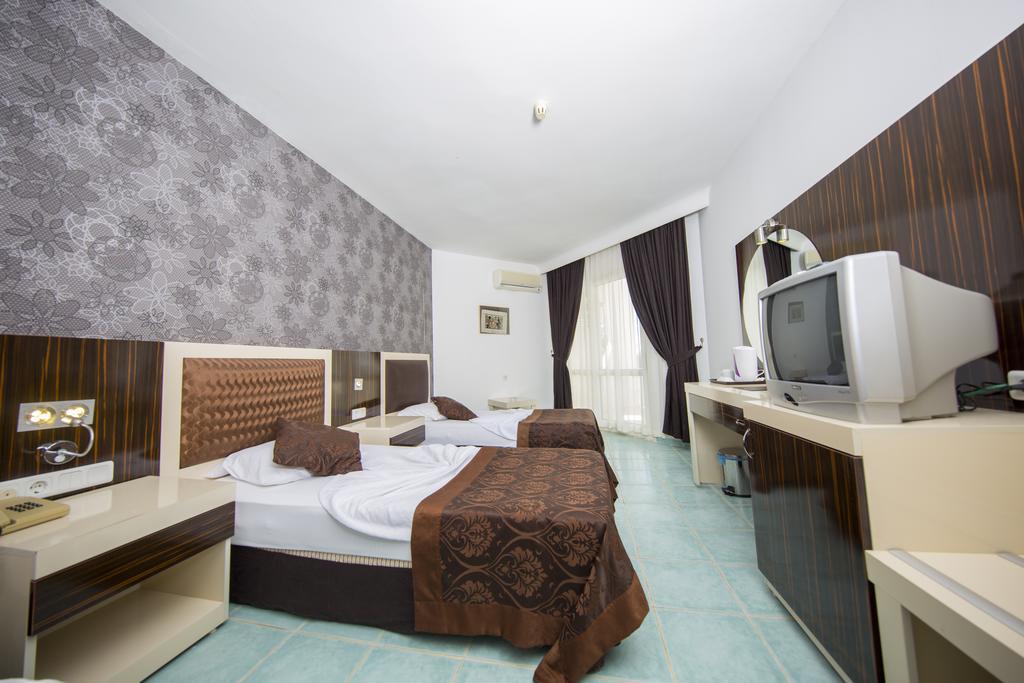 First Class Hotel Alanya Esterno foto