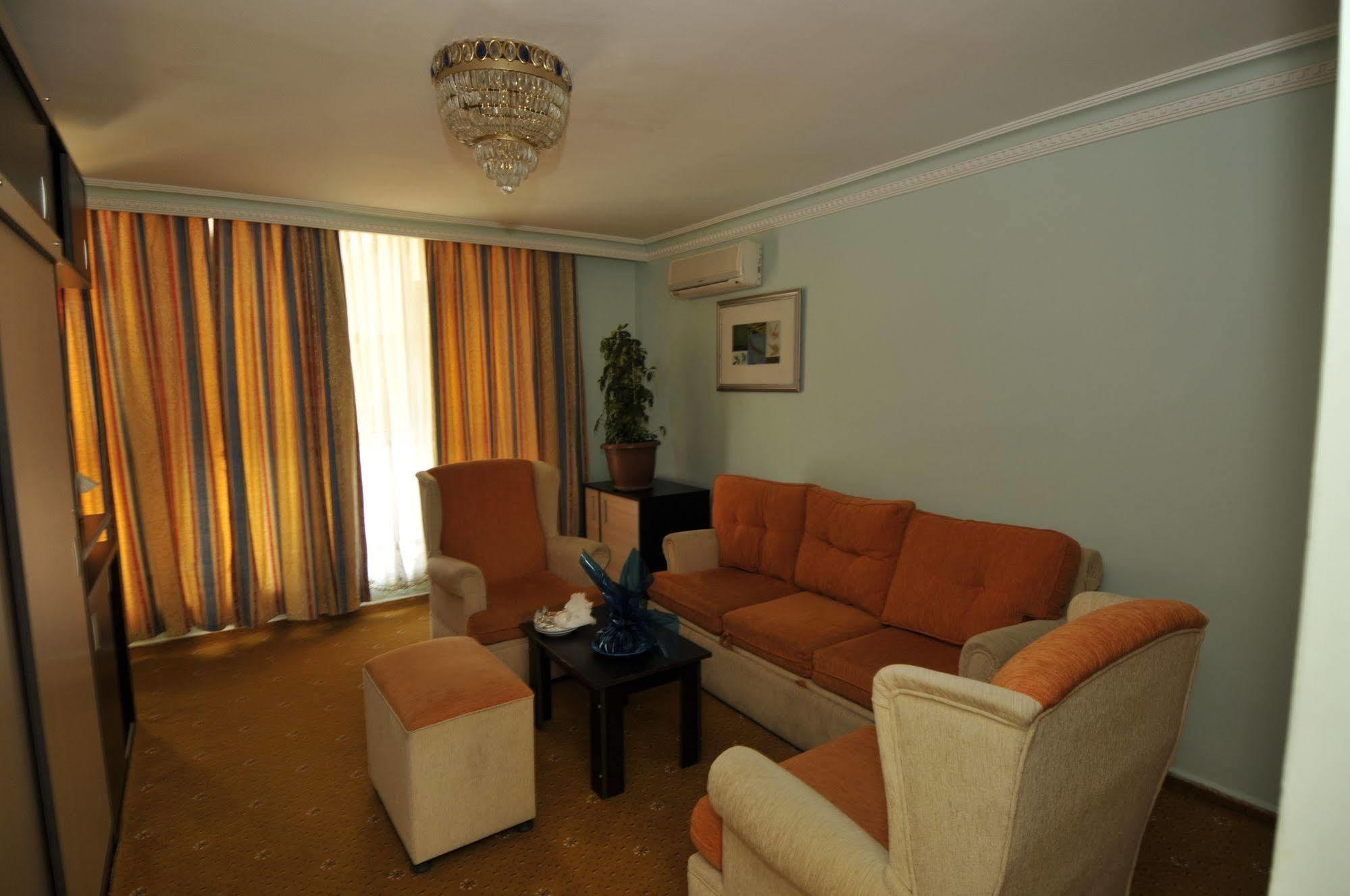 First Class Hotel Alanya Esterno foto