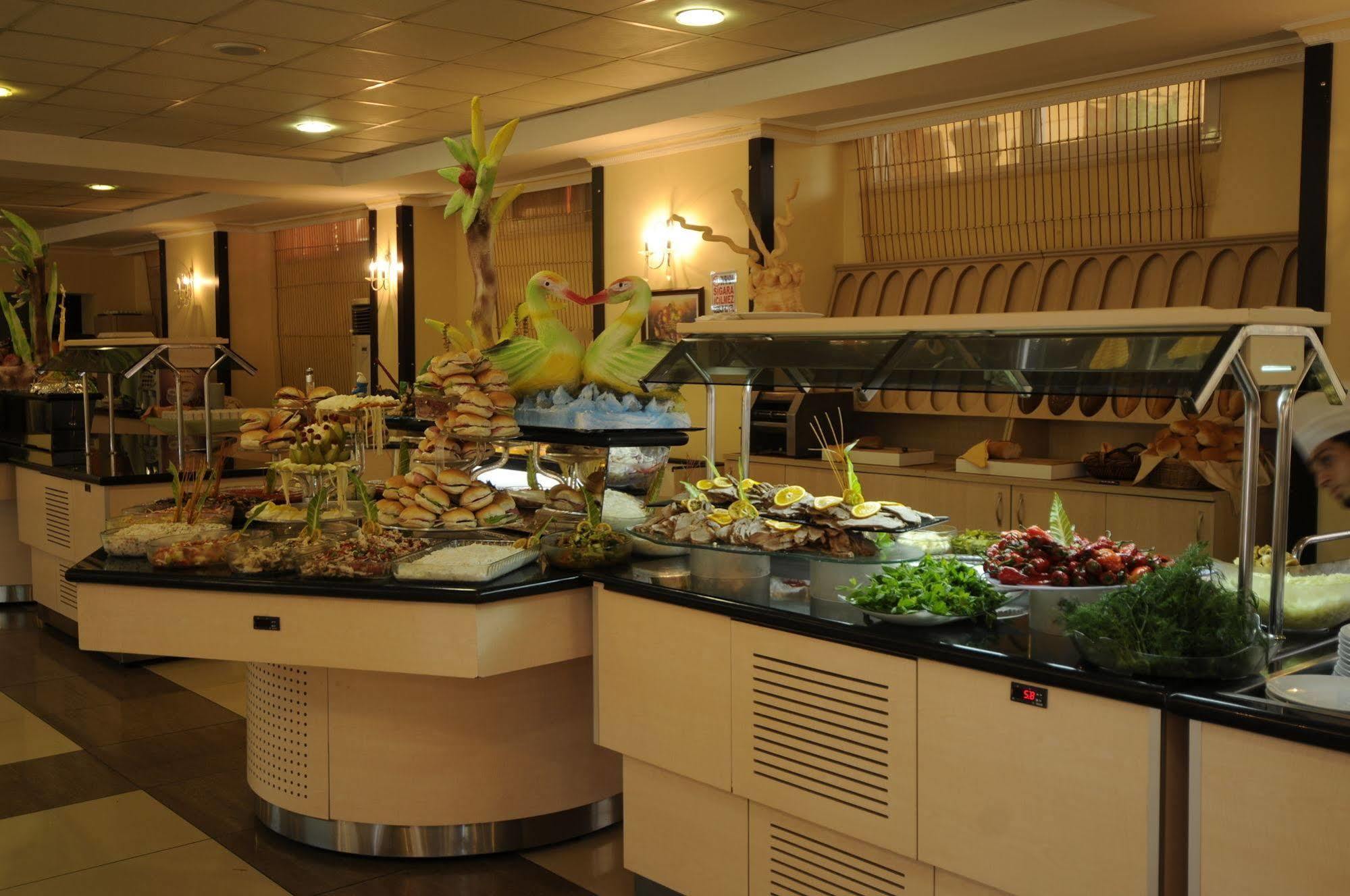 First Class Hotel Alanya Esterno foto