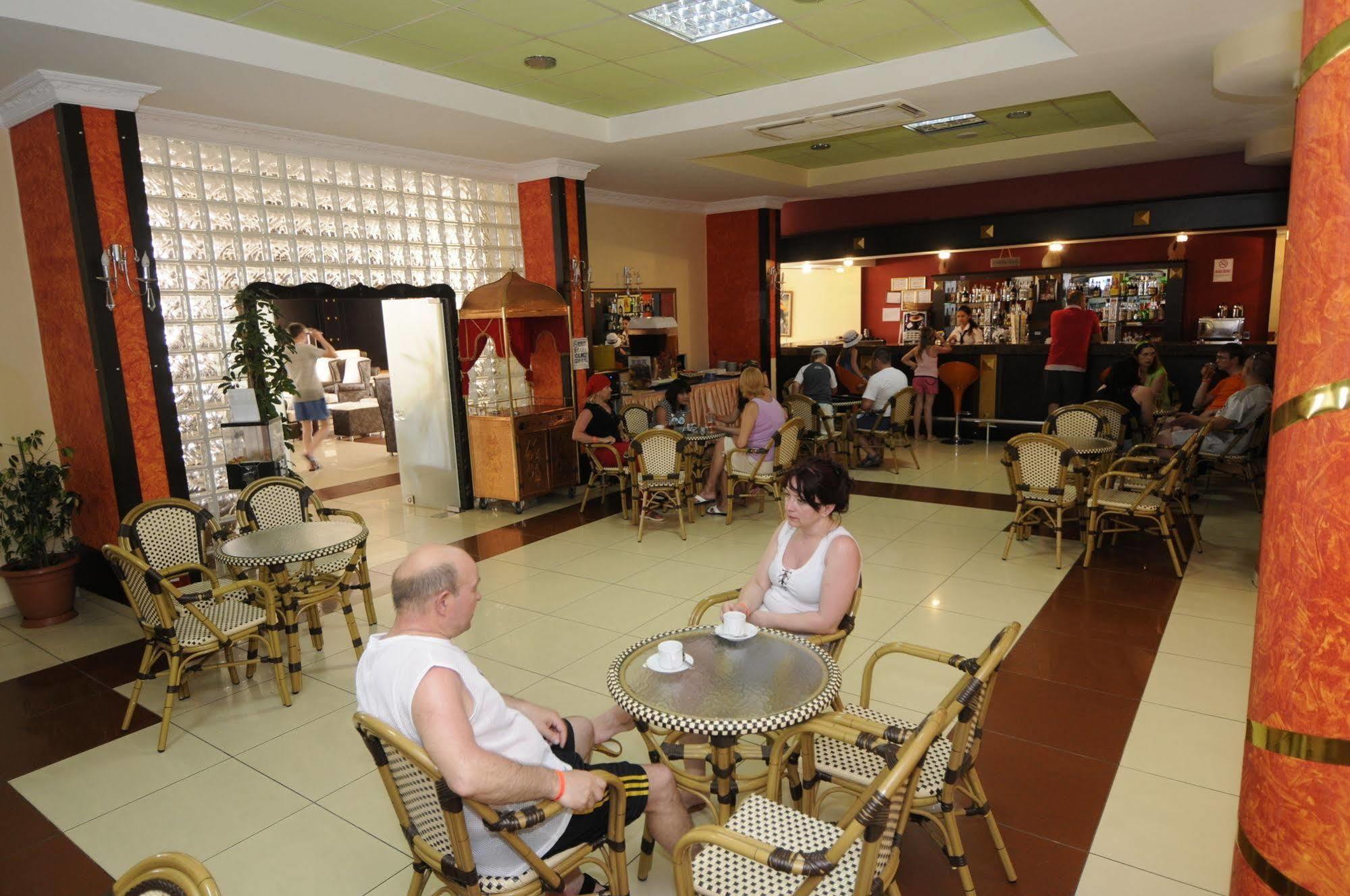 First Class Hotel Alanya Esterno foto