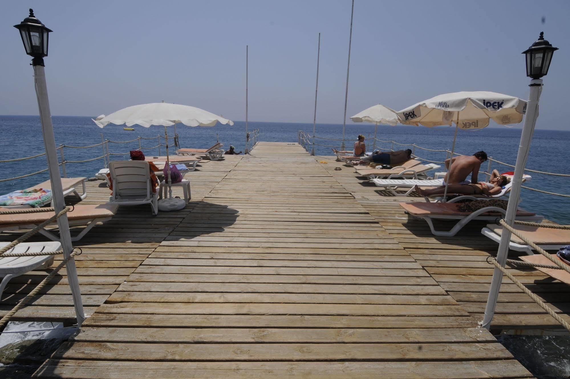 First Class Hotel Alanya Esterno foto